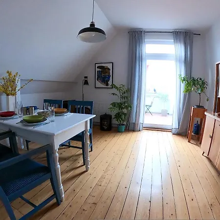 Zentrale Grosse -94qm- - Bettwaesche Und Handtuecher Sind Vorhanden
