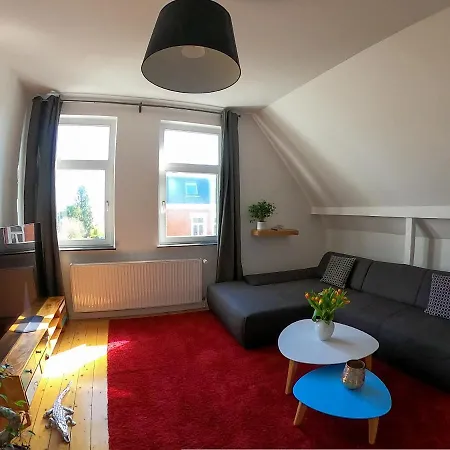 Zentrale Große -94qm- - Bettwäsche Und Handtücher Sind Vorhanden