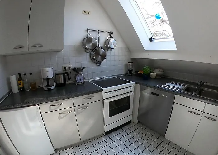 Zentrale Grosse -94qm- - Bettwaesche Und Handtuecher Sind Vorhanden *